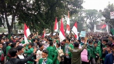 Polisi Dikritik Tes Urine Paksa Sejumlah Mahasiswa Demo