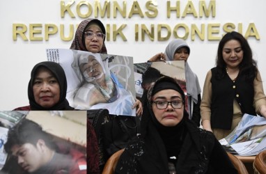 Keluarga Faisal, Mahasiswa Korban Kekerasan Saat Demo DPR Mengadu ke Komnas HAM