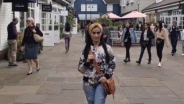 Disimpan di Safety Box, Uang Rp212 Juta Milik Iis Dahlia Raib di London