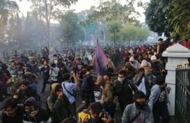 Polisi Tahan Dua Residivis, Diduga Kompori Massa Unjuk Rasa di Bandung