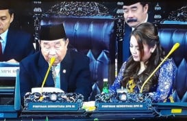 Hillary Lasut, Anggota DPR Milenial Siap Urus Undang-Undang Kejahatan Siber