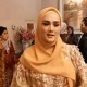 Pelantikan Anggota DPR, Mulan Jameela Kenakan Baju Bodo Rancangan Didiet Maulana