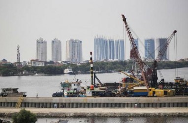 Cerita dari Muara Baru : Rob, Tanggul Laut, dan Air Bersih