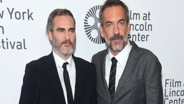 Kontroversi Film Joker, Todd Phillips dan Joaquin Phoenix Buka Suara