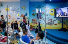 Angelina Jolie Bertemu Anak Penderita Kanker di RS Dharmais Lewat Video Call