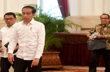 Jokowi Sindir Dirut Perhutani : Birokrasi Jangan Lebih Kolonial Daripada Kolonial