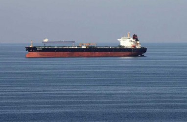 Kapal Tanker Iran Diduga Diserang Rudal di Dekat Pelabuhan Arab Saudi