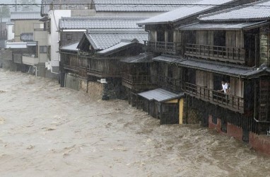 Topan Hagibis Landa Jepang, Jutaan Warga Mengungsi 