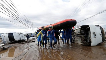 Topan Hagibis: Jepang Kerahkan Ratusan Ribu Petugas untuk Evakuasi Warga