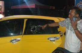 Kaca Mobil Politisi Golkar Bantul Ini Pecah Dilempari Batu