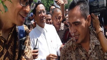 Keluar dari Istana, Mahfud MD Sebut Pelantikan Menteri Jokowi-Ma'ruf Amin pada Rabu