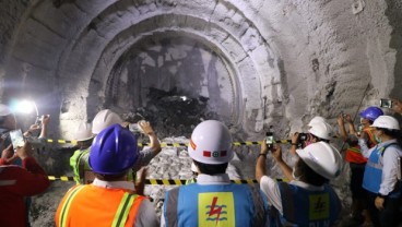 Tembus Headrace Tunnel, Konstruksi Proyek PLTA Jatigede capai 70 Persen