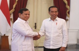 Akrobat Politik Mencengangkan Jokowi dan Prabowo