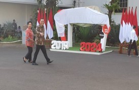 Jelang Pengumuman Kabinet, Para Calon Menteri Kenakan Batik ke Istana Negara