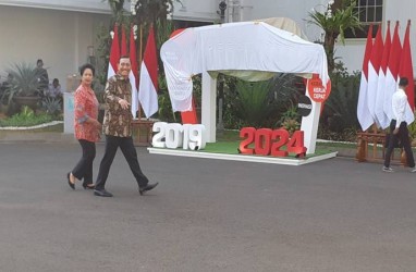 Jelang Pengumuman Kabinet, Para Calon Menteri Kenakan Batik ke Istana Negara