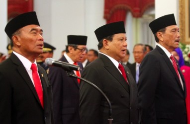 Resmi Jadi Menhan, Prabowo Sebut Masih Perlu Belajar