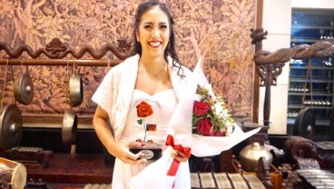 Penerjun Payung Perempuan Naila Novaranti Raih "Women of The Year 2019"