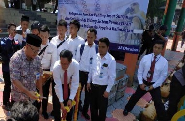 BI Kalsel Susuri Sungai Distribusikan Uang Layak Edar