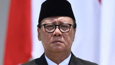 Menpan RB Siap Mundur Jika Tak Mampu Hapus Pejabat Eselon