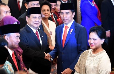 Perintah Jokowi ke Prabowo: Utamakan Produk Industri Strategis Lokal Dulu