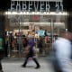 Forever 21 Batal Tutup Puluhan Toko di AS