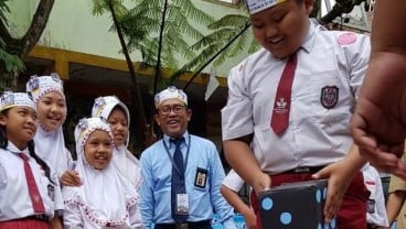 Kemenkeu Mengajar: Neil Ajarkan Keuangan Negara ke Siswa SD 