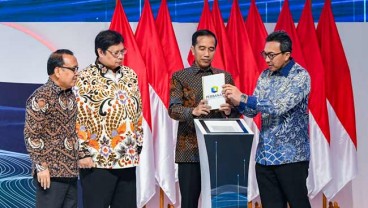 Perbanas Beri Rekomendasi Layanan Keuangan Nusantara Kepada Jokowi