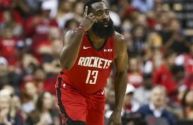 Hasil Basket NBA : Harden Gemilang, Rockets Gasak Warriors