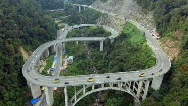 Mengapa Kontrak Jalan Tol Padang–Pekanbaru Diubah?