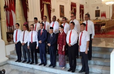Agenda 11 November: Rapat Kabinet, Pertemuan Investasi