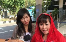 Dewi Tanjung Tak Gentar Bakal Dipolisikan Novel Baswedan