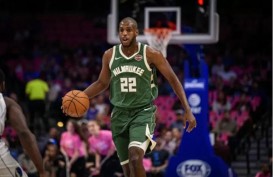 Klub Basket NBA Milwaukee Bucks Kehilangan Khris Middleton Sebulan
