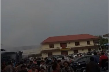 Bom Polrestabes Medan Meledak di Sekitar Kantin