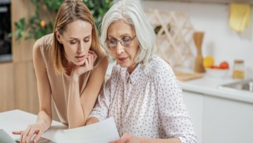 Tips Menjaga Hubungan Harmonis dengan Mertua