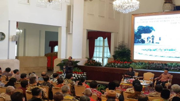 Panggil Gubernur ke Istana, Jokowi Bahas Infrastruktur hingga Investasi