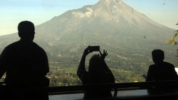 Kolom Letusan Merapi, Minggu 17 November, Mencapai 1.000 Meter