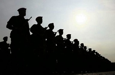 Presiden Kumpulkan Perwira Tinggi Seluruh Matra TNI dan Polri, Ada Apa?