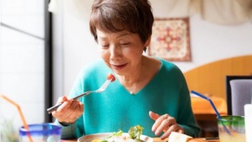Diet Tinggi Nabati Kurangi Risiko Demensia di Usia Lanjut