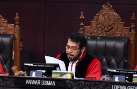 Gugatan UU KPK : Pemohon Akan Hadirkan Denny Indrayana Sebagai Saksi Ahli