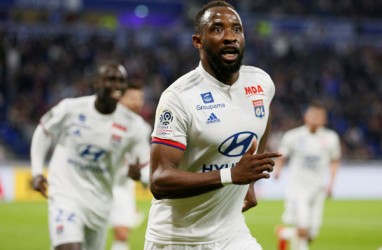 9 Gol, Moussa Dembele & Wissam Ben Yedder Top Skor Liga Prancis