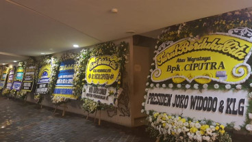 Karangan Bunga Jokowi dan Para Tokoh Banjiri Lokasi Persemayaman Ciputra