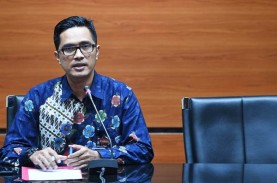 Kasus Mafia Migas : KPK Panggil 6 Orang Saksi Hari…