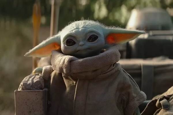 Disney Buka Layanan Preorder Boneka Baby Yoda untuk Fans Star Wars