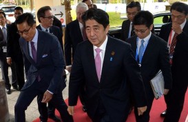 Shinzo Abe Rilis Kebijakan Stimulus Senilai US$119 Miliar