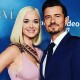 Katy Perry dan Orlando Bloom Tunda Pernikahan