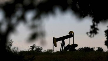 Pemangkasan Pasokan Direspon Datar, WTI Melemah