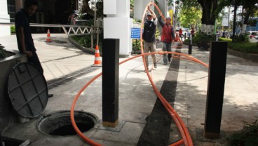 Pedestrian Jalan Jenderal Sudirman Bebas Kabel Semrawut