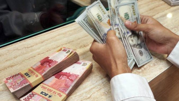 Kurs Jisdor Melemah ke Rp14.042, Rupiah Bergerak Stabil