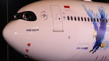 Suap Pembelian Pesawat : KPK Periksa Komisaris dan Mantan Petinggi Garuda Indonesia