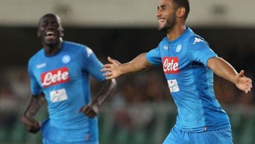 Napoli Buka Pintu untuk Kepergian Faouzi Ghoulam ke Marseille